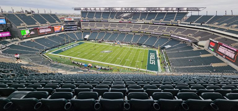 A new look for Dallas as they head to Philly for the season opener